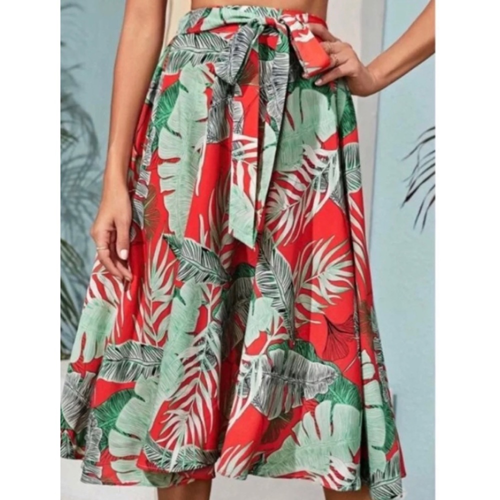 Tropical Print Flare Skirt